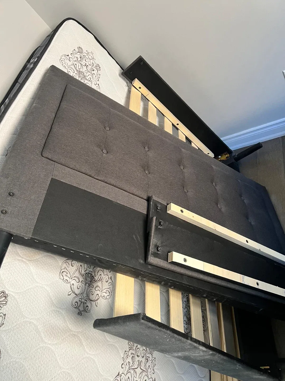 Grey Tufted Headboard & Bed Frame image indicator(2)