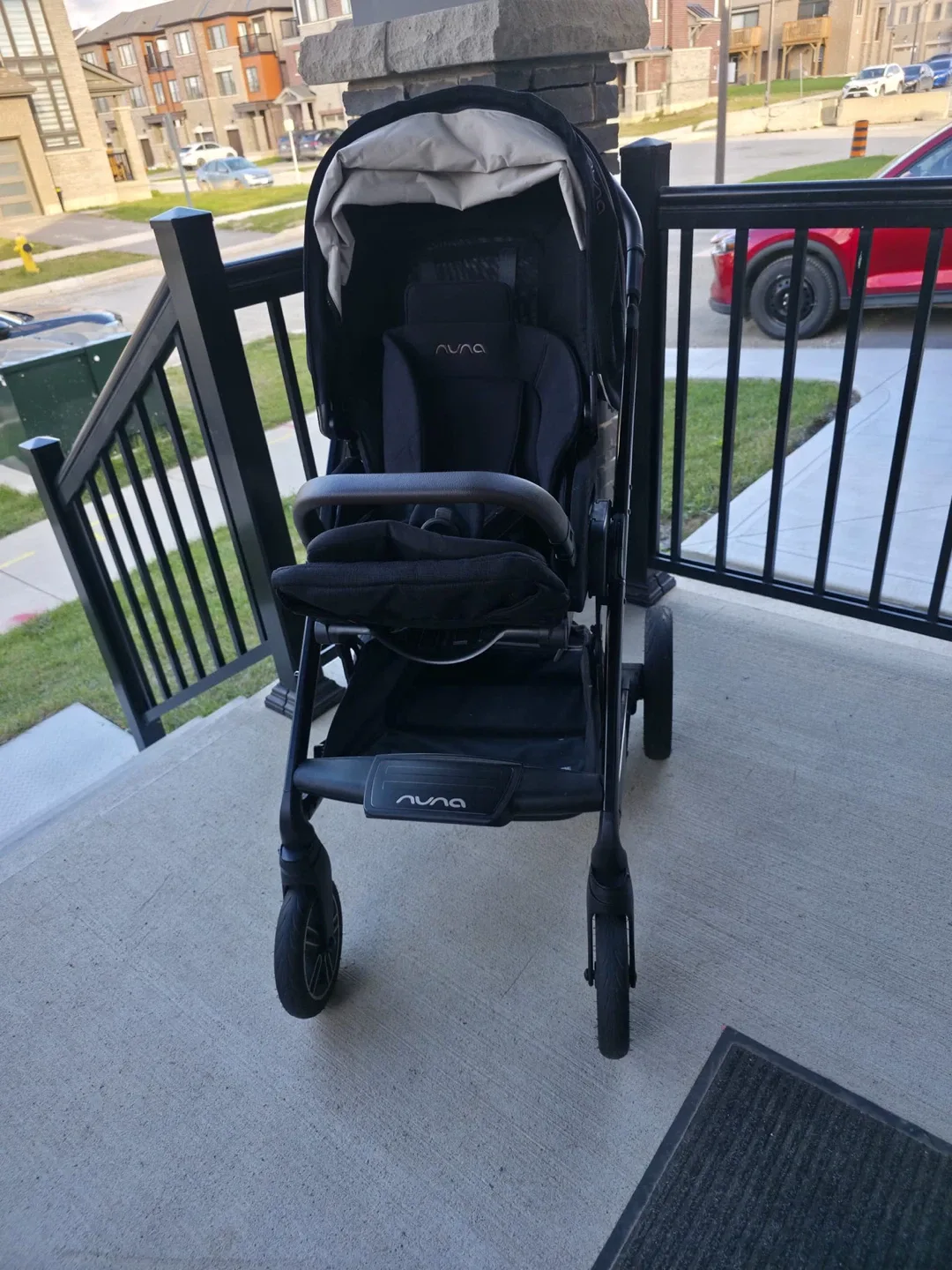 Nuna Mixx Next Stroller image indicator(2)