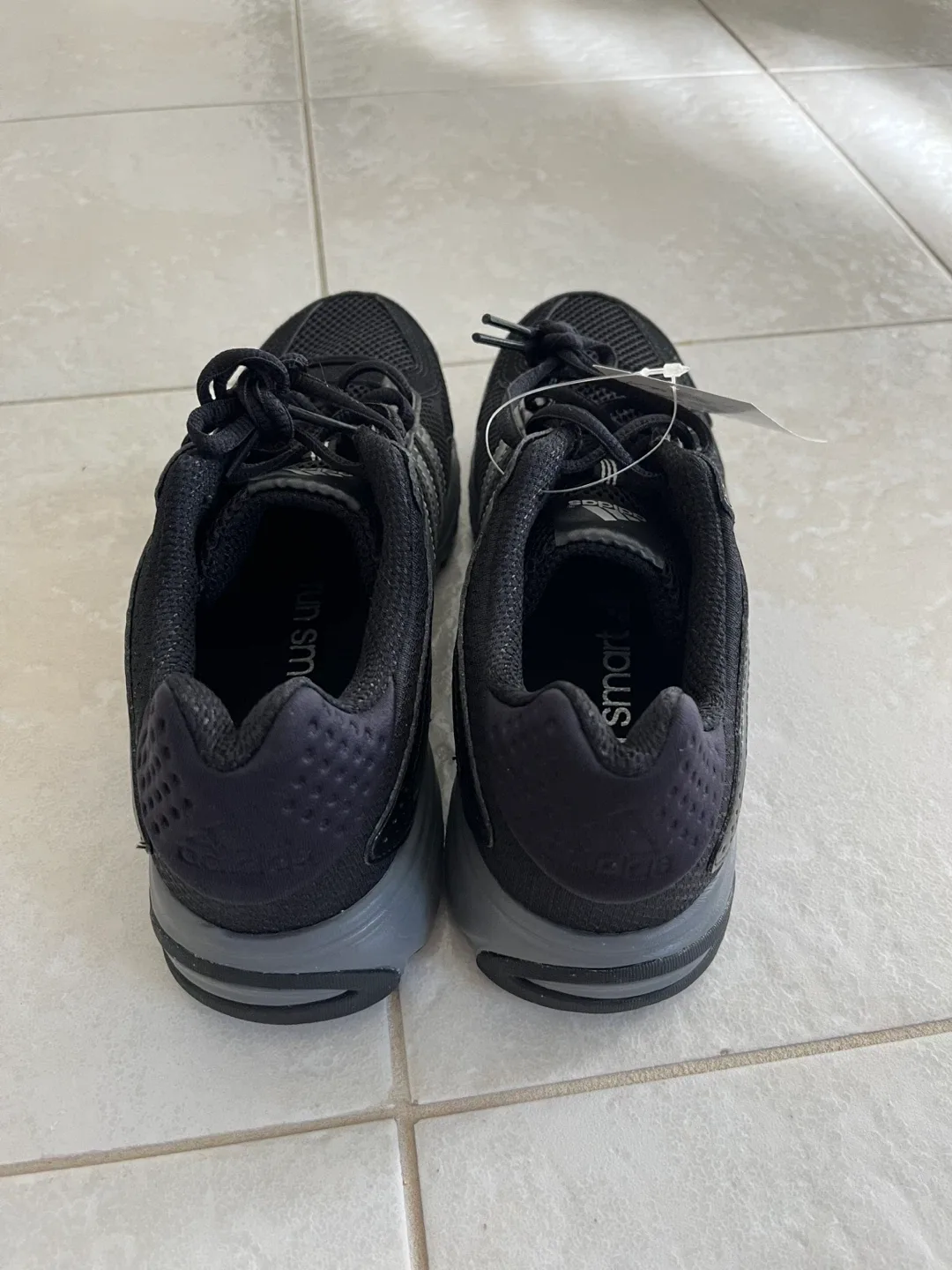 New Adidas Duramo 5 M Black Running Shoes - Size 8 image indicator(3)