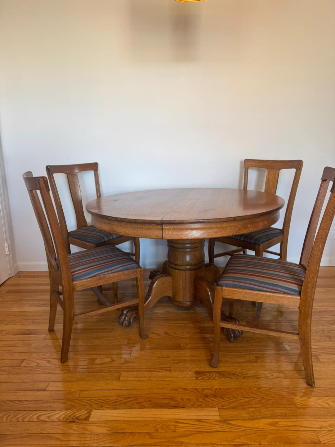 Oak Dining Table with 4 Chairs
