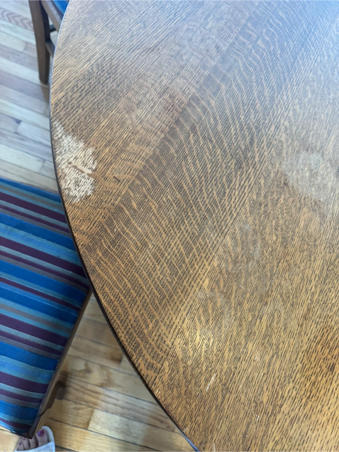 Oak Dining Table with 4 Chairs - photo 4