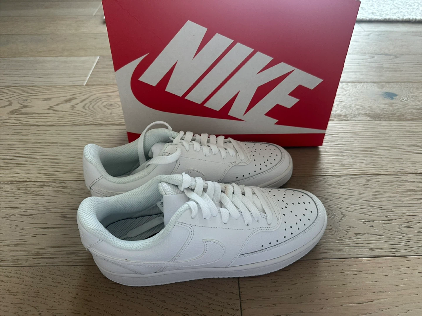 New white Nike court vision sneakers
