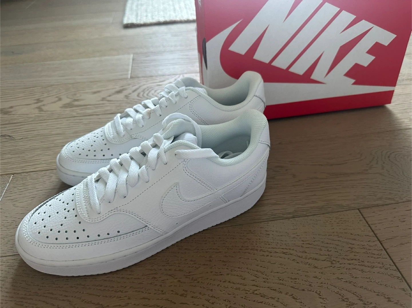 New white Nike court vision sneakers - photo 5