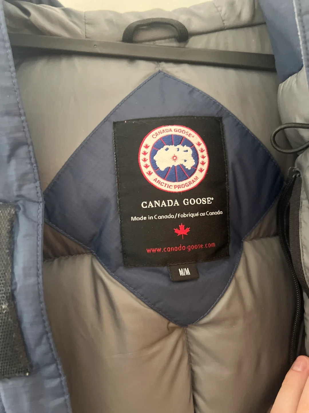 Canada Goose Jacket - Size M/M image indicator(5)