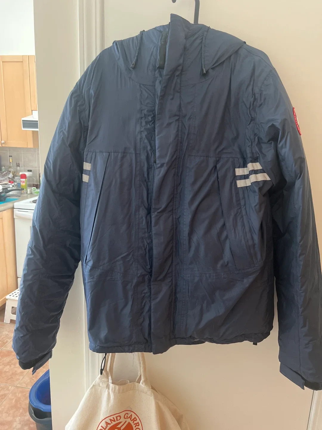 Canada Goose Jacket - Size M/M image indicator(3)
