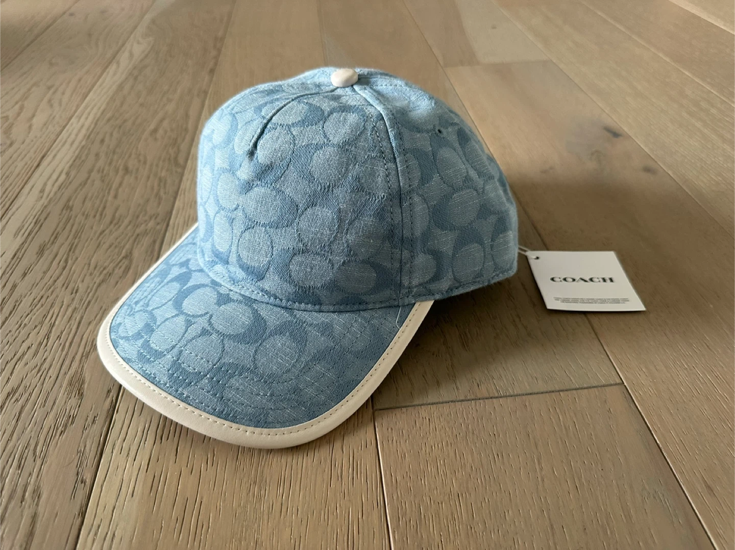New coach hats $100 each - photo 4
