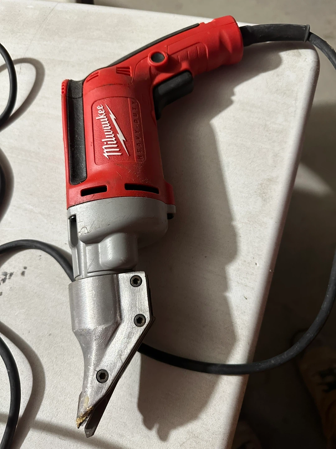 Milwaukee Corded Shear, 6.8a, 120v Ac - photo 2