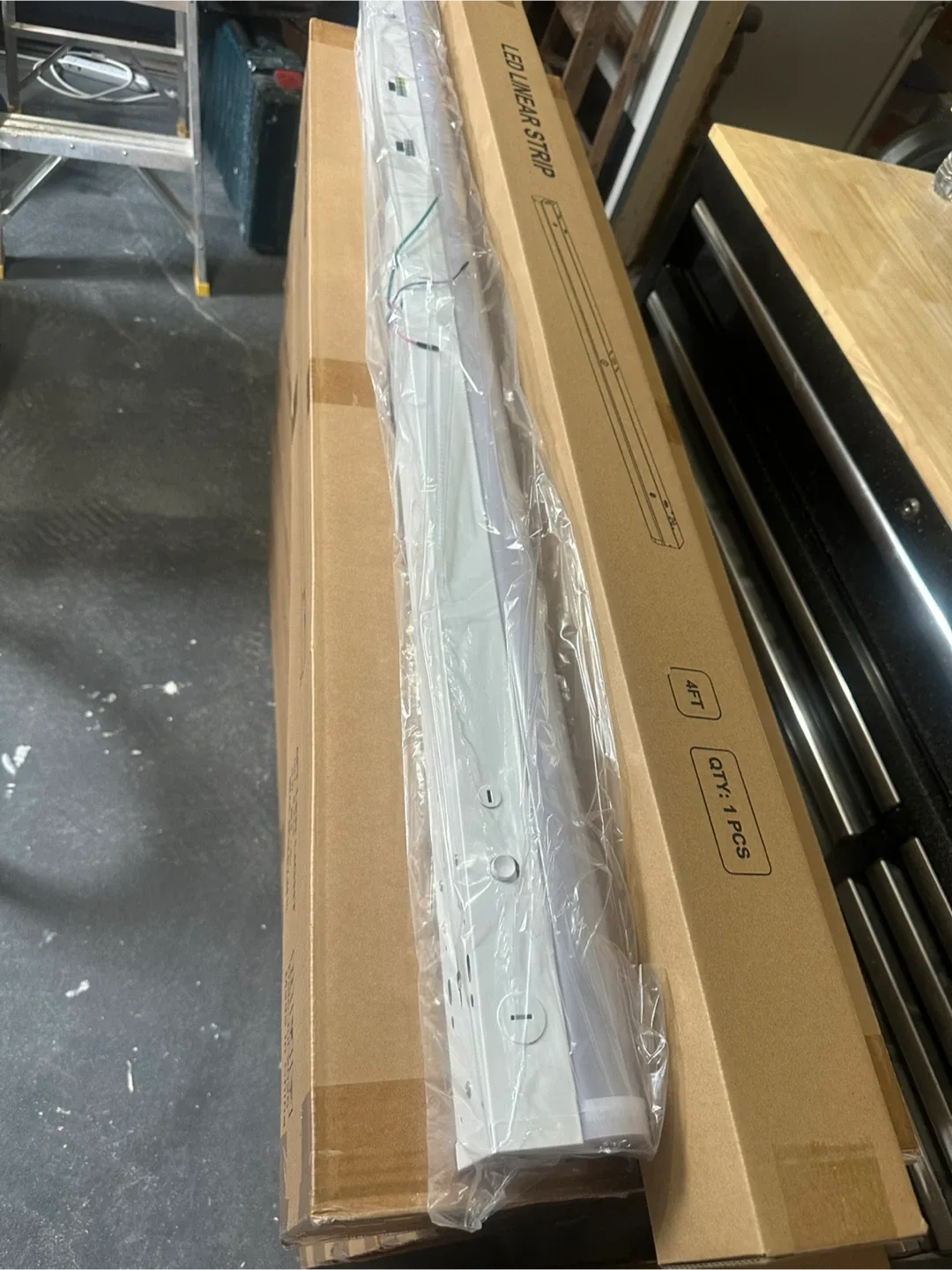 LED Linear Strip - 4ft - New in Box thumbnail