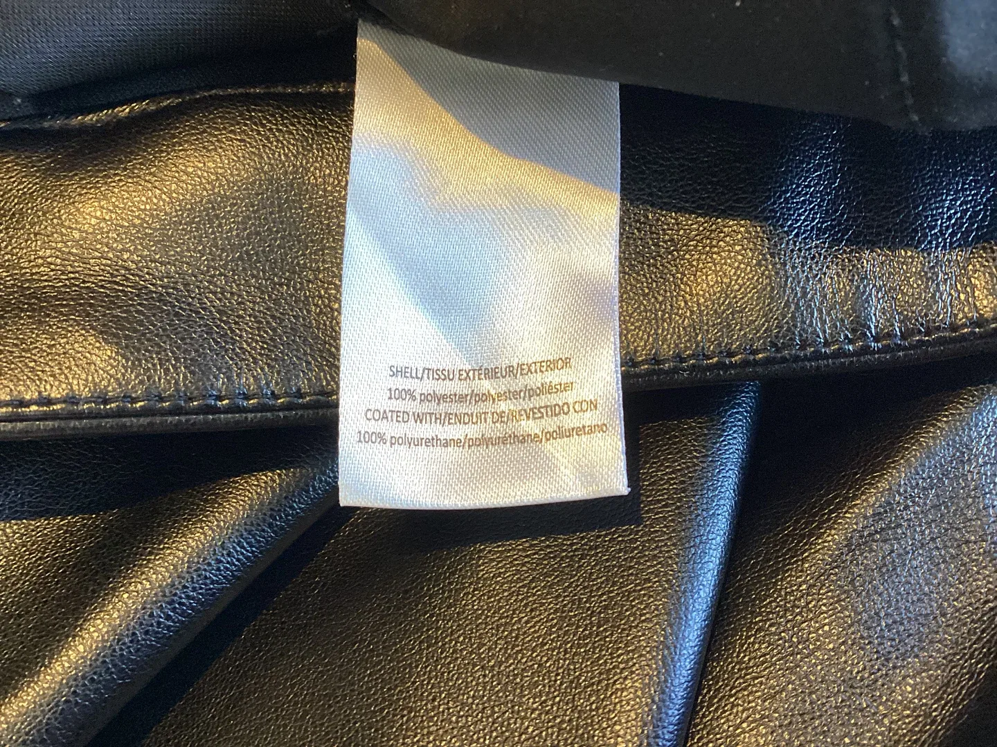 HALSTON BLACK PLEATHER PANTS image indicator(4)