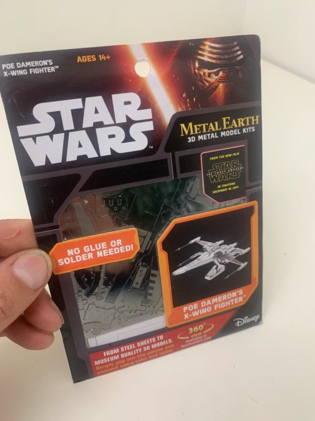 Star Wars Metal Earth Poe Dameron's X-Wing Fighter 3D Model Kit image indicator(3)