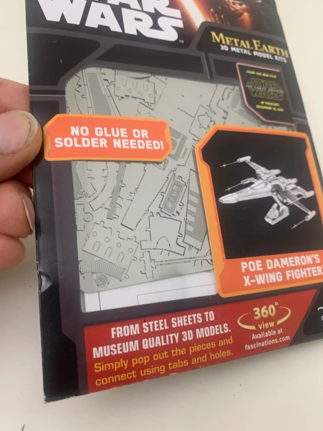 Star Wars Metal Earth Poe Dameron's X-Wing Fighter 3D Model Kit image indicator(7)