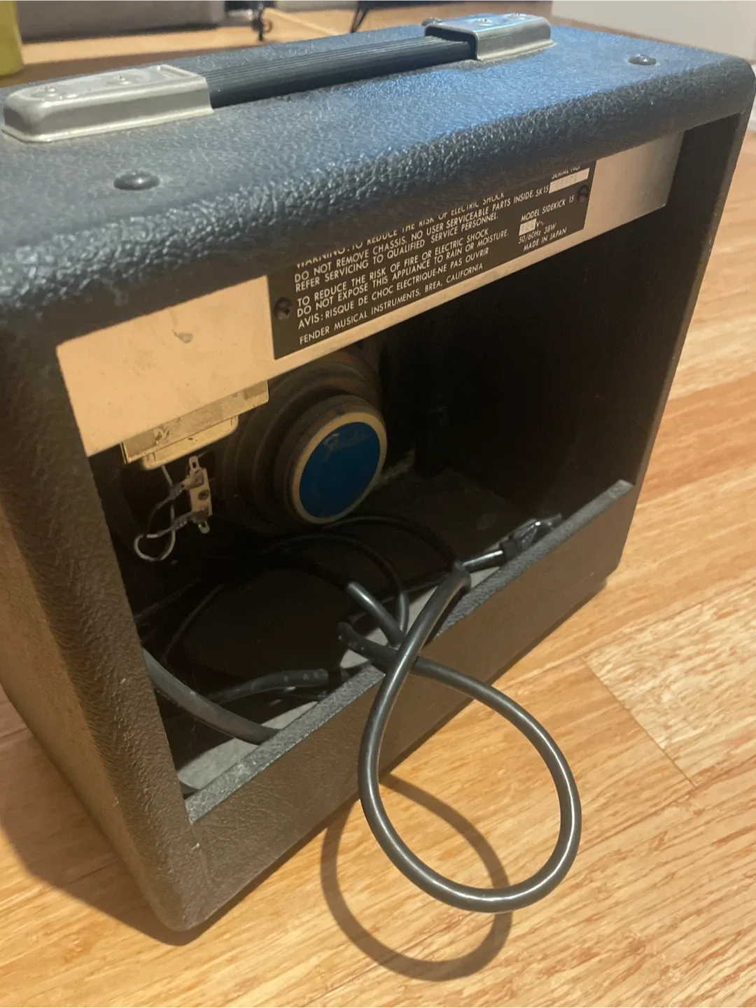 Fender Sidekick 15 Guitar Amplifier image indicator(3)