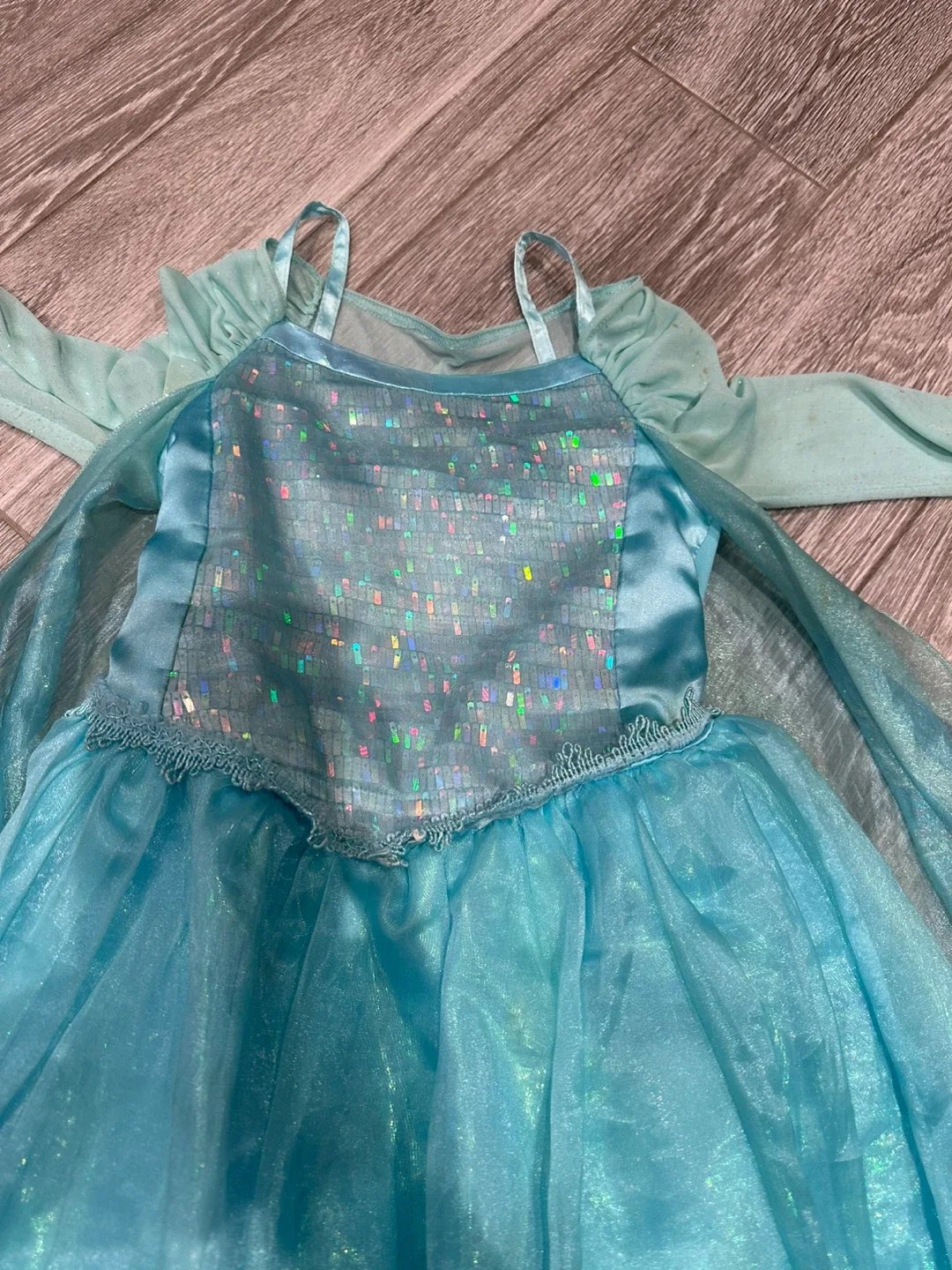 Disney Store Elsa Dress, Size 5/6 image indicator(2)