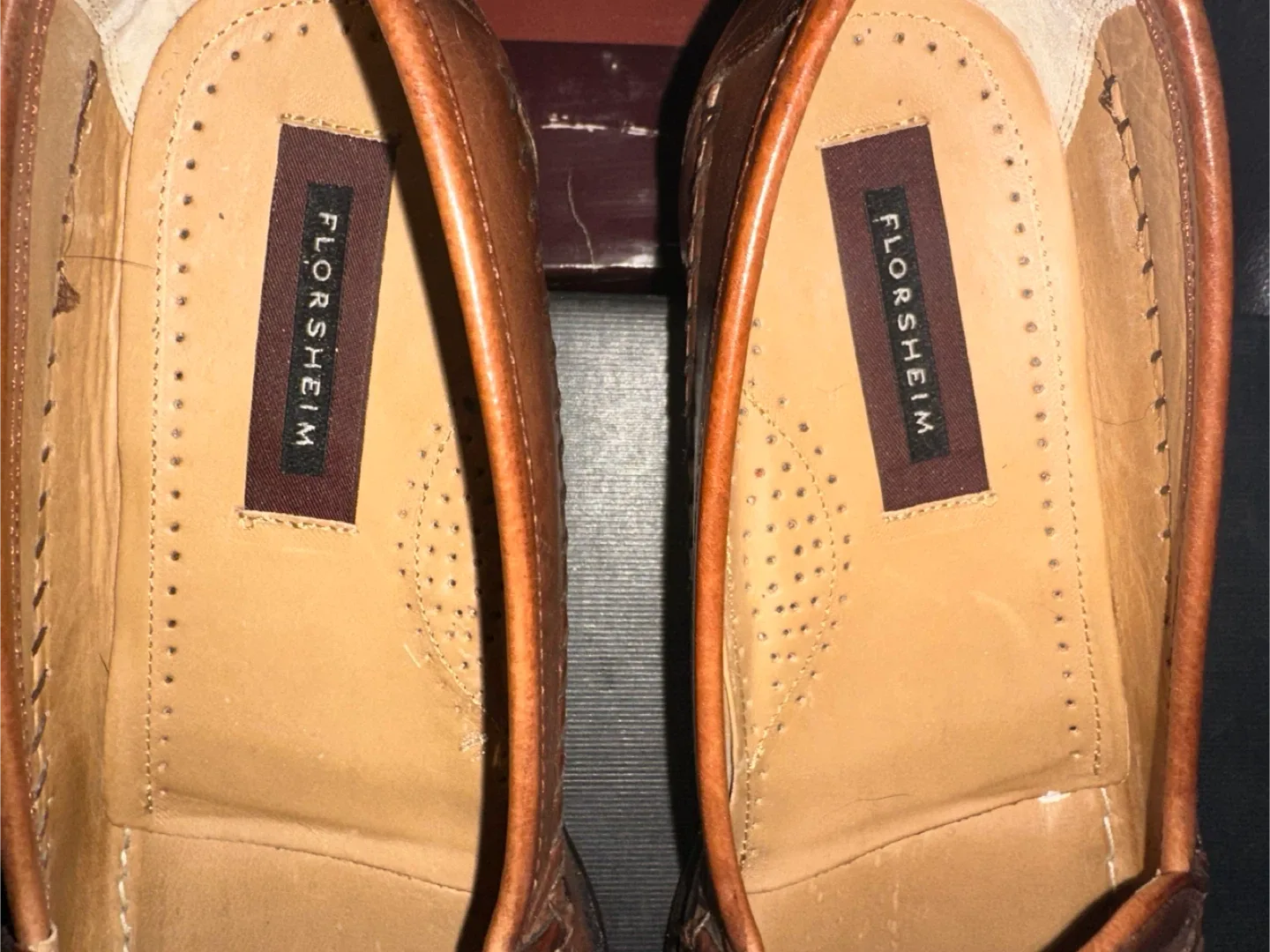 Florsheim Bridgeport  Leather Loafers - Size 9.5 EEE image indicator(5)