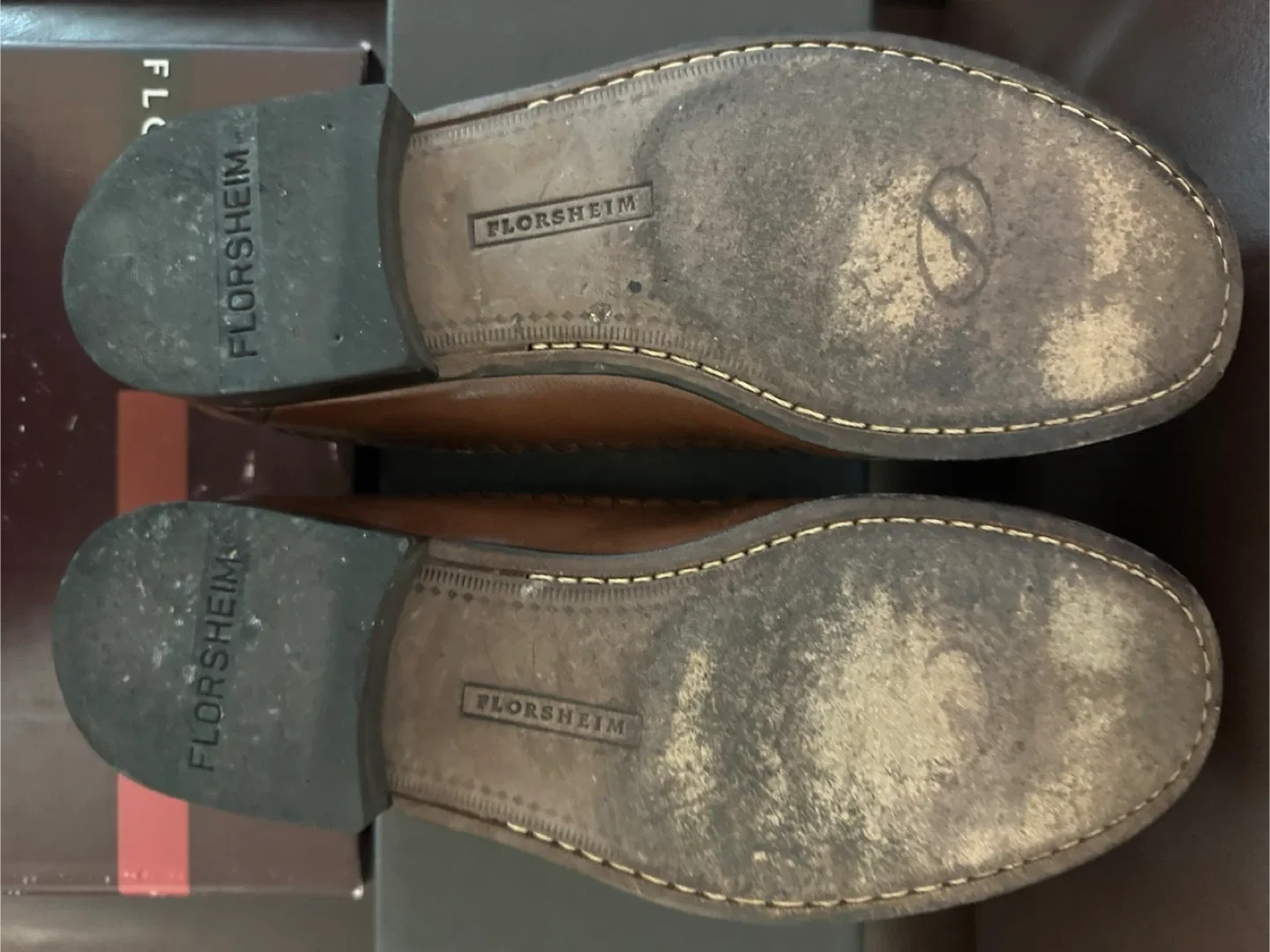 Florsheim Bridgeport  Leather Loafers - Size 9.5 EEE image indicator(9)