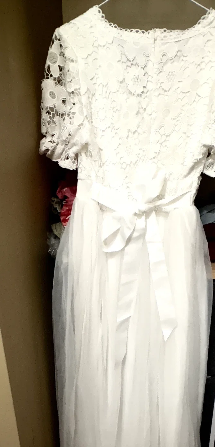 White dress image indicator(5)