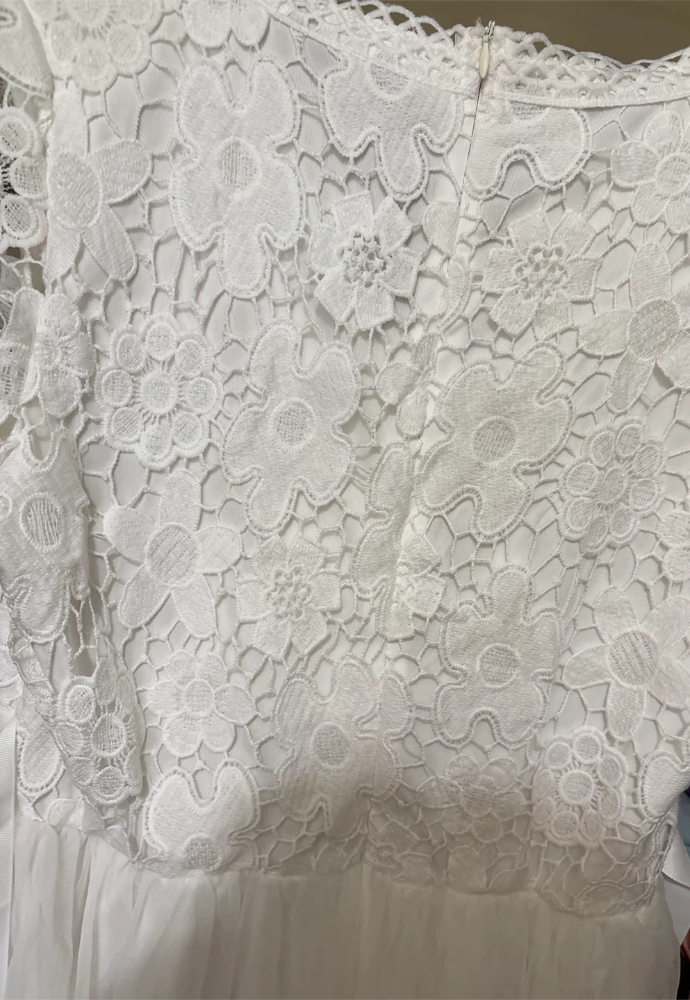 White dress - photo 4