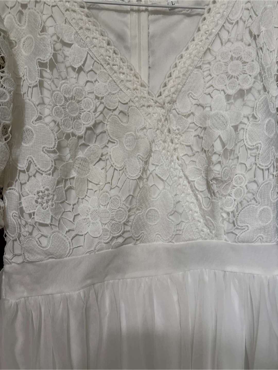 White dress - photo 3
