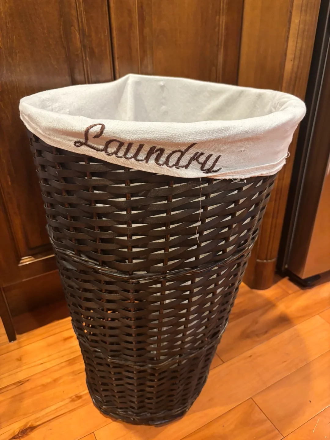 Wicker Laundry Hamper with Liner