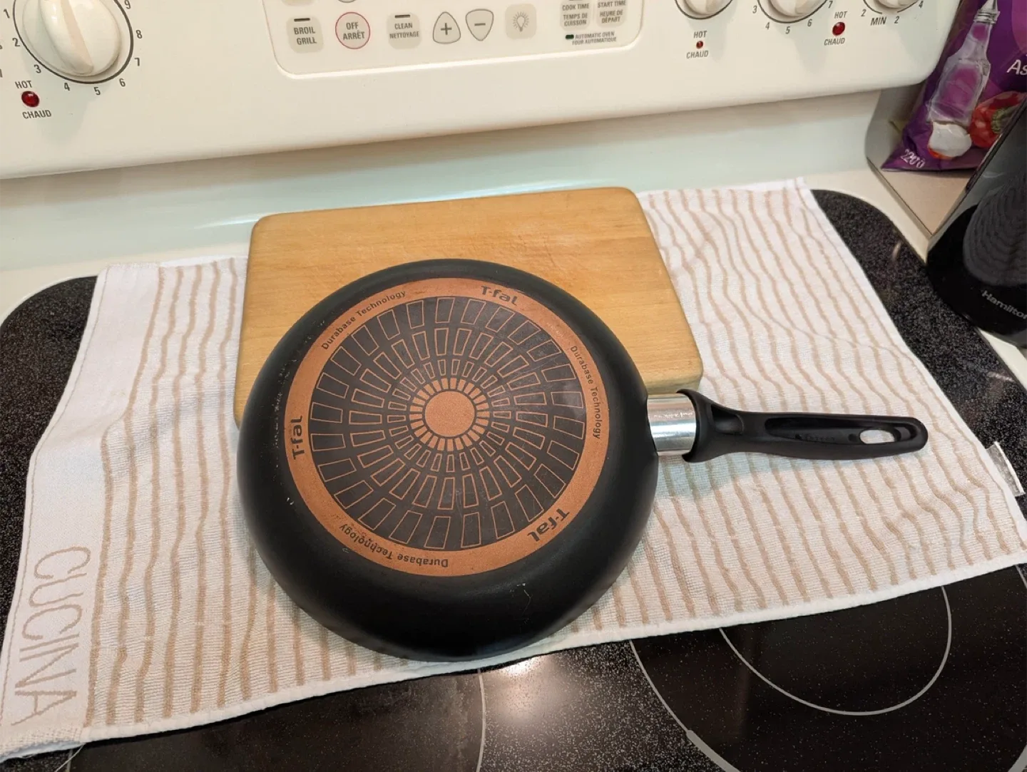 T-fal Viva Frypan - 10.3 in / 26 cm image indicator(2)