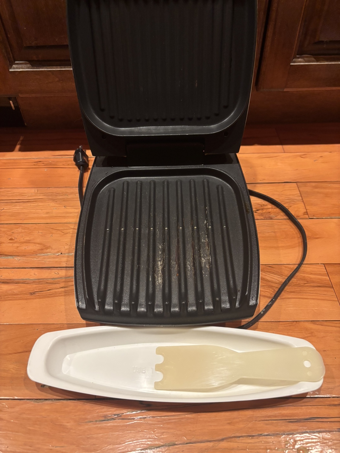 George Foreman Lean Mean Fat Grilling Machine - photo 3