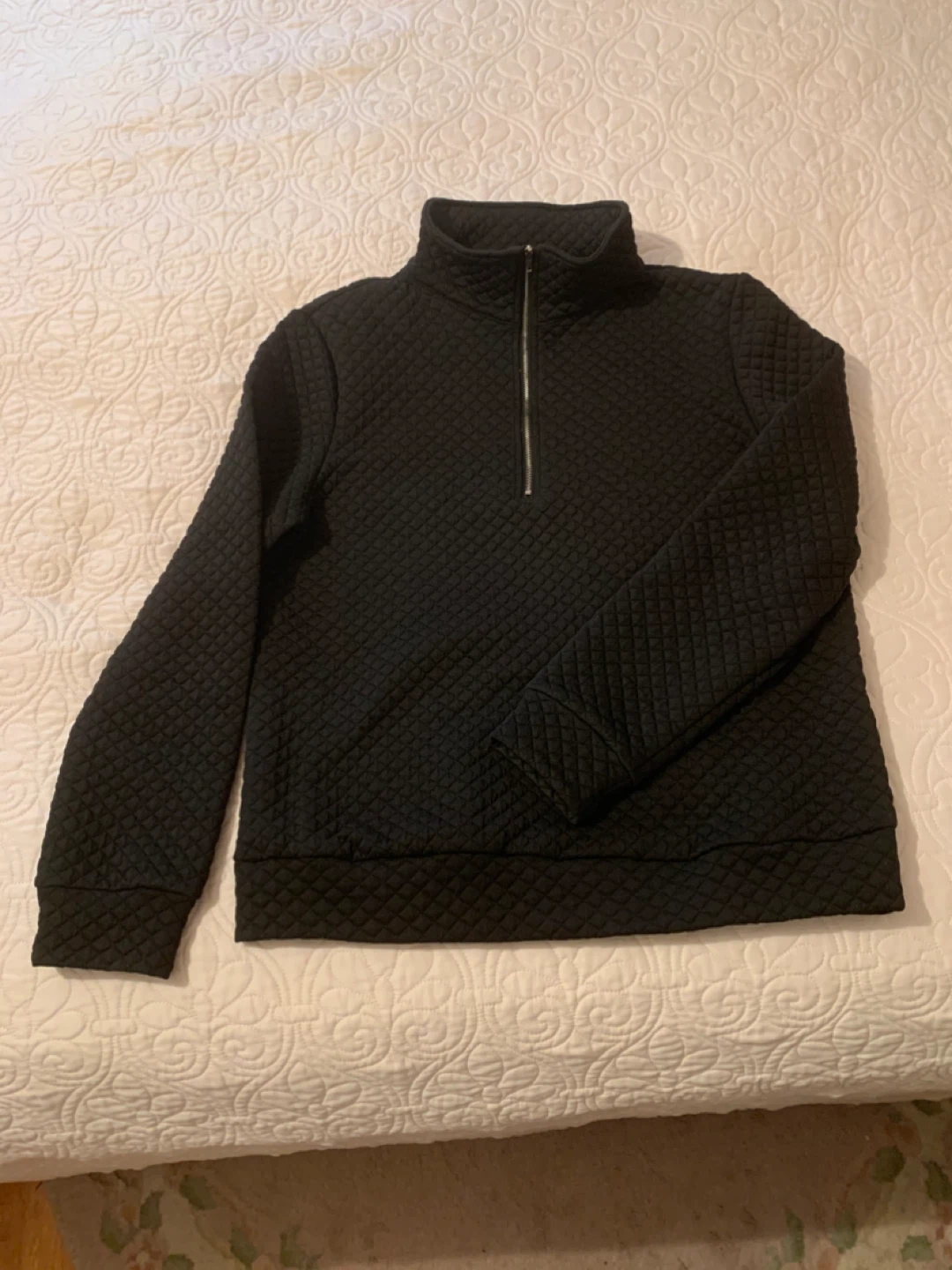 Black Quilted Pullover - Size medium