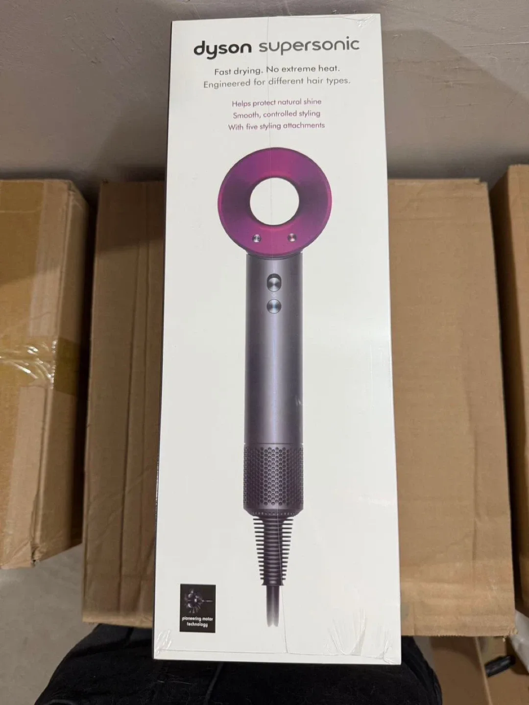 Dyson Supersonic Hair Dryer - Brand New! image indicator(2)