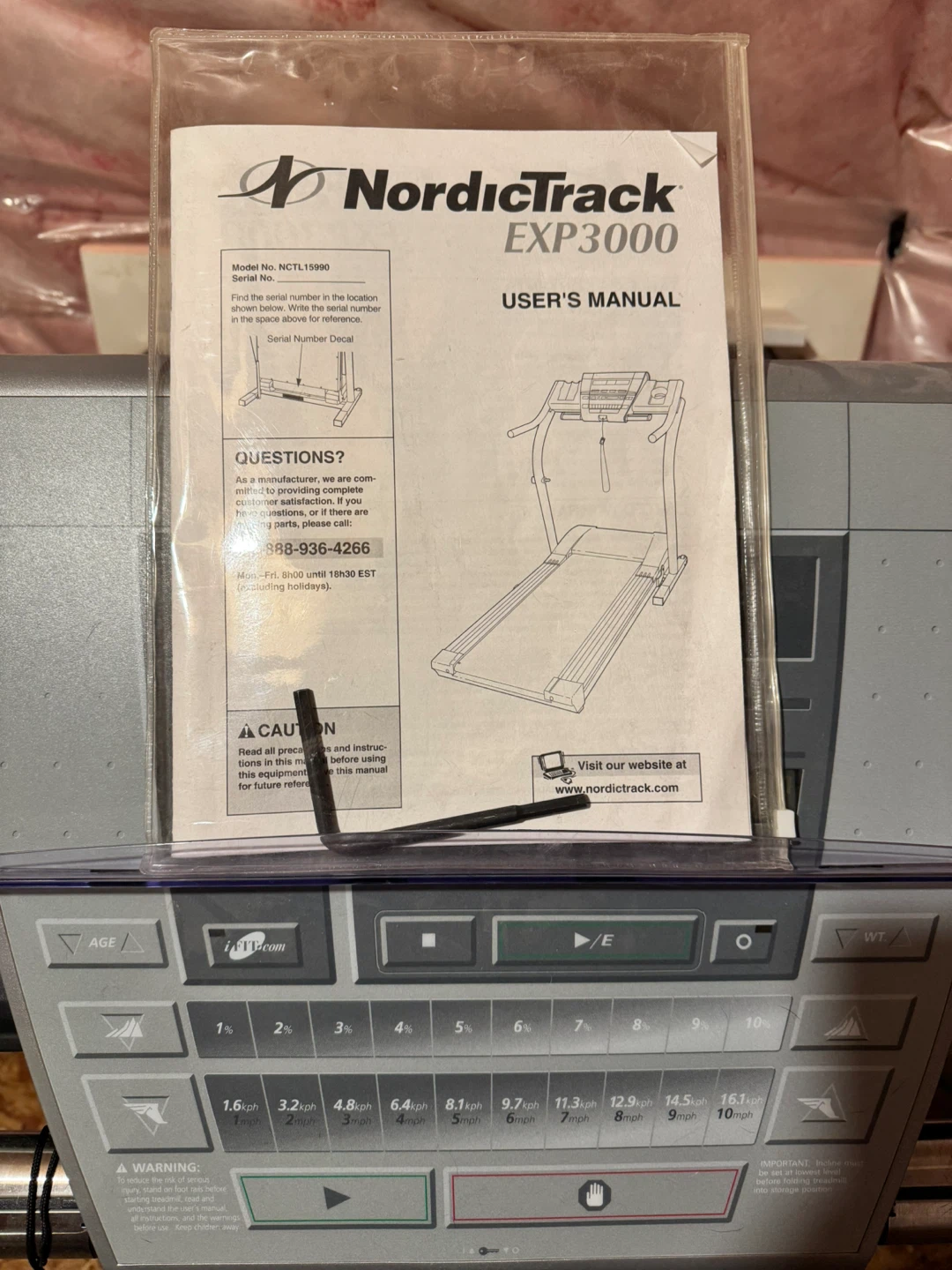 NordicTrack EXP3000 Treadmill - photo 5