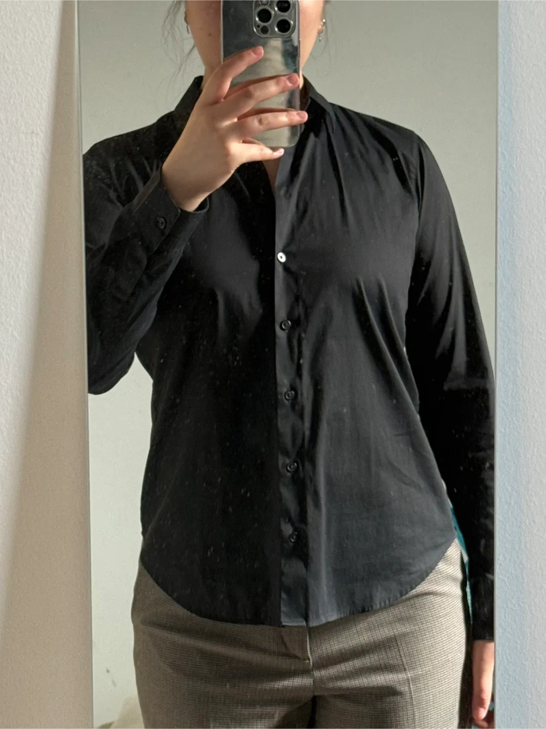 Uniqlo Black Button-Up Shirt - Size XS