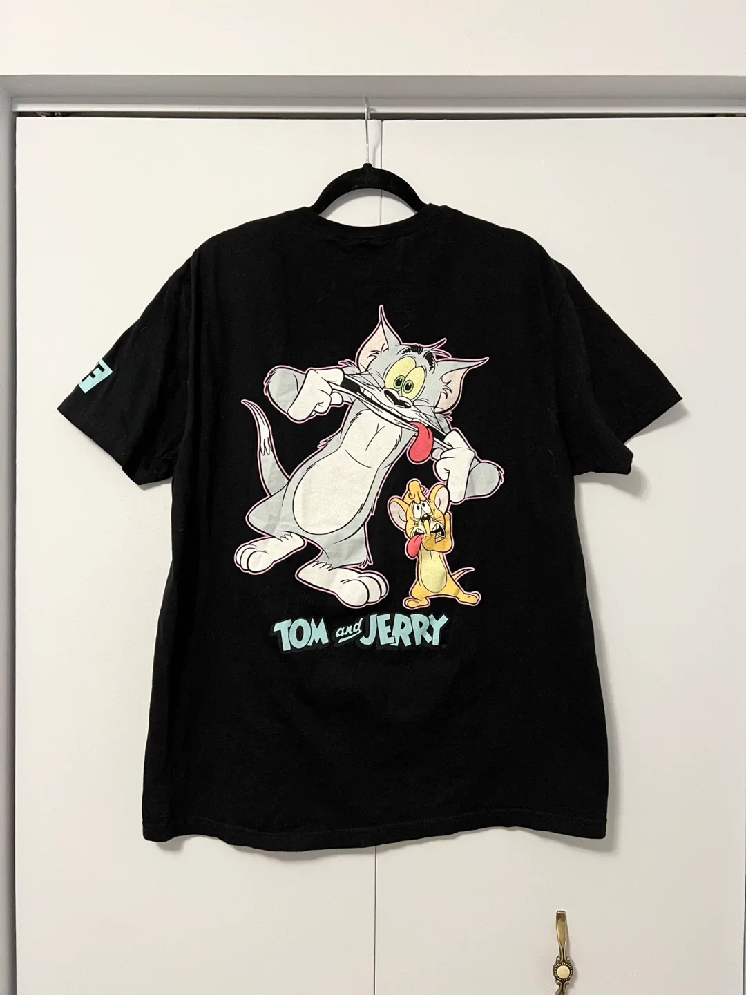 NEFF x Tom and Jerry Black T-Shirt - XL image indicator(2)
