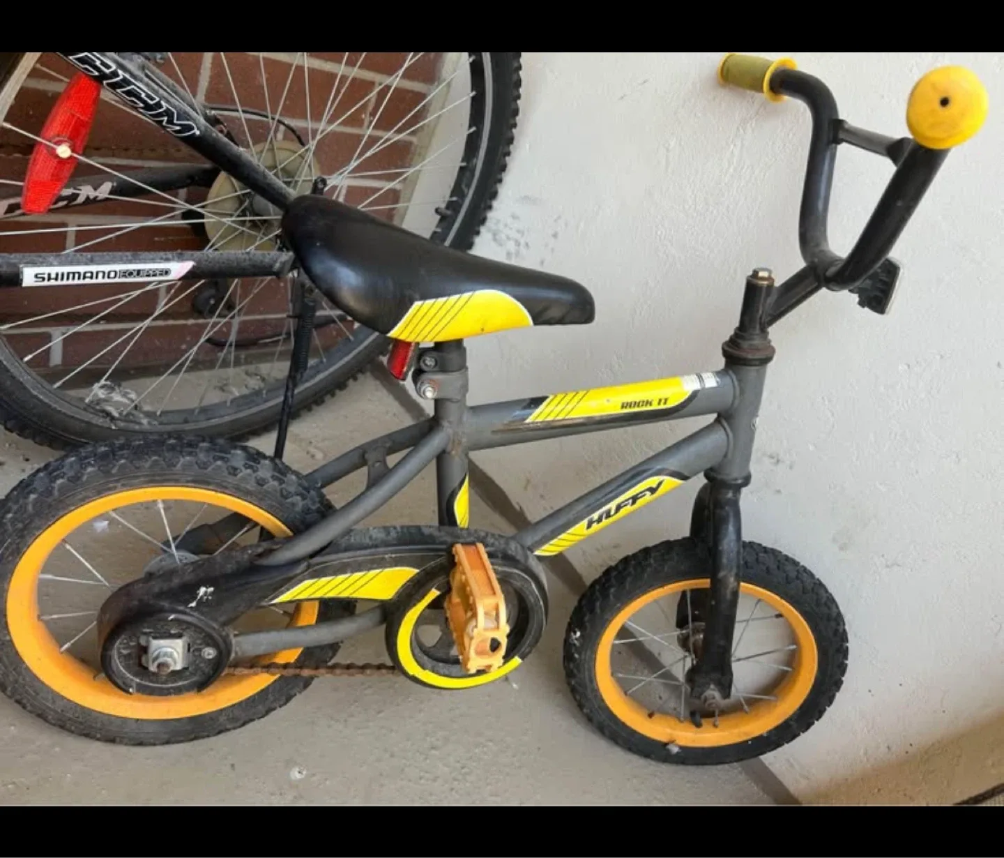 🥕 Huffy Rock It Kids Bike - Free thumbnail