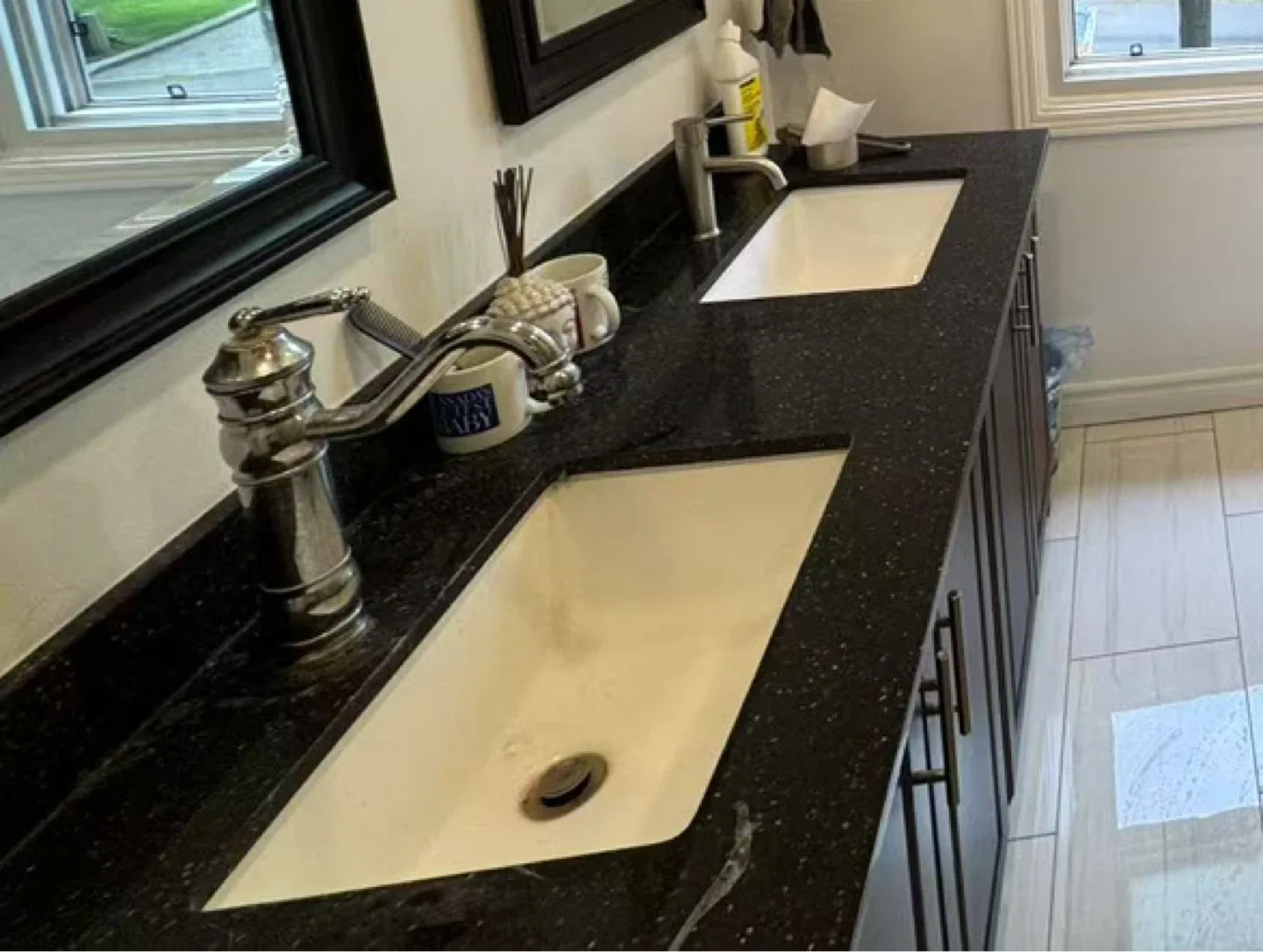 Double Sink Vanity with Black Countertop image indicator(2)