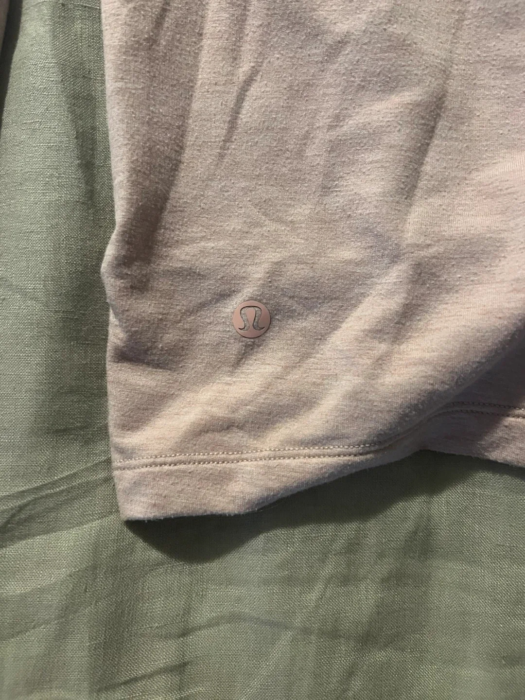 Lululemon Women's Tuck & Gather Pullover - size 4/6 image indicator(6)