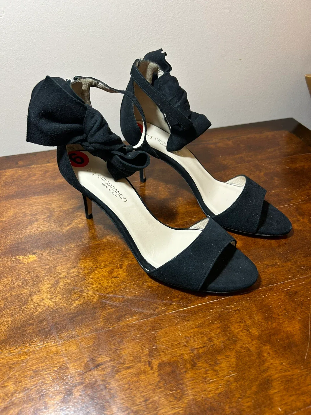 Gracia Mancini Black Heels - Size 6 image indicator(2)