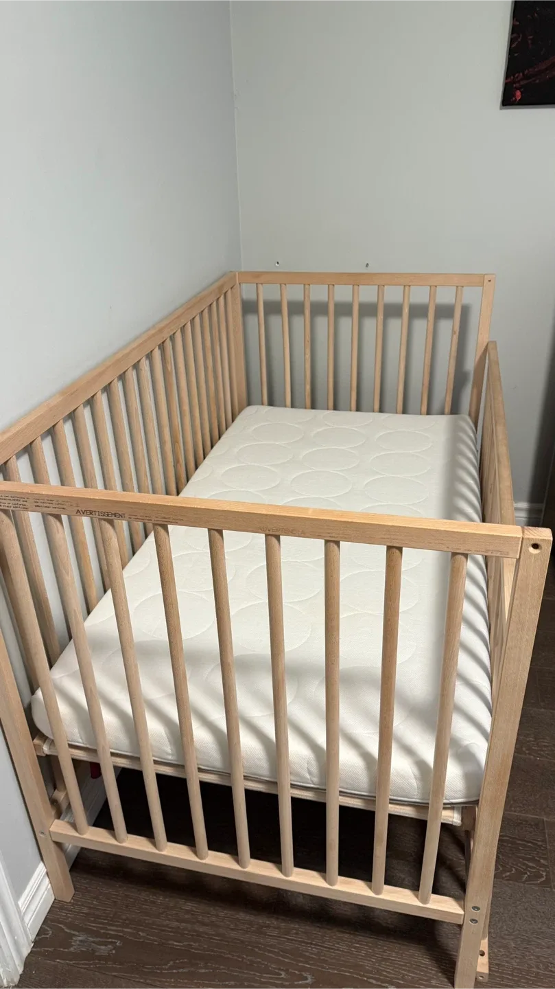 IKEA Gulliver Crib with Mattress image indicator(4)