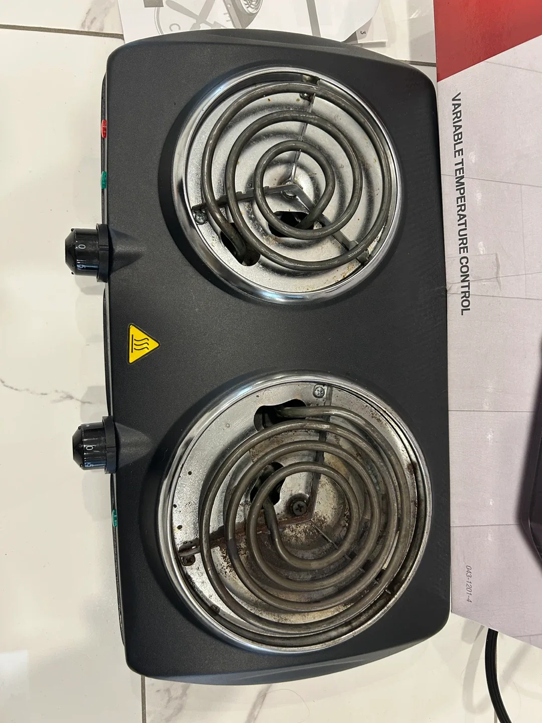 Master Chef Double-Burner Cooktop image indicator(2)