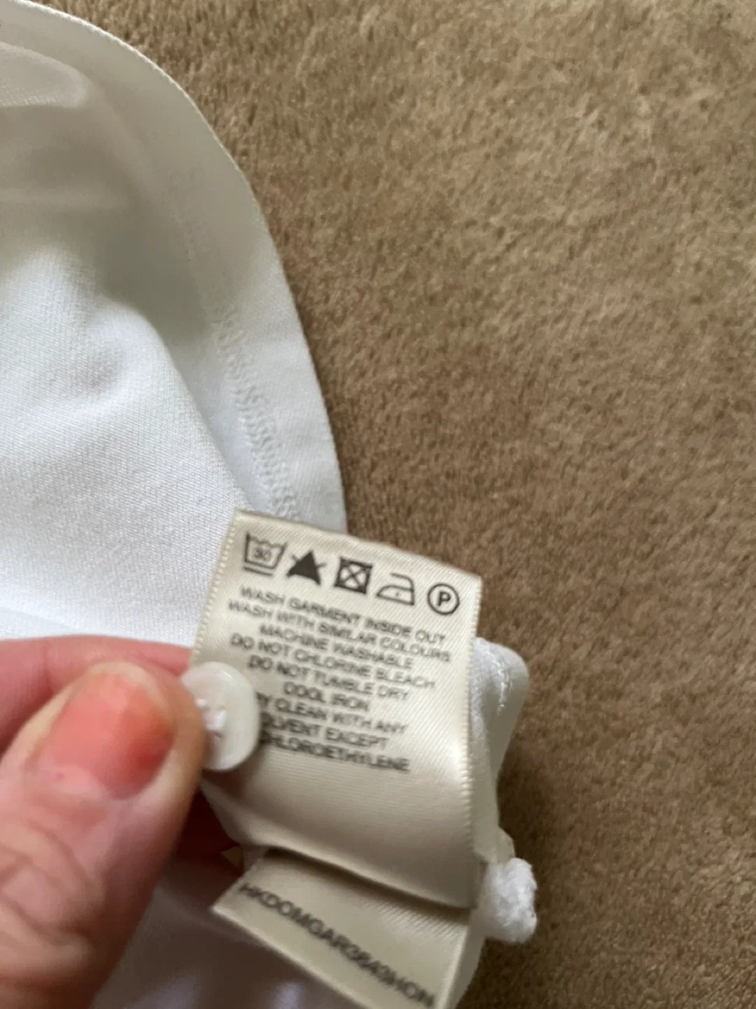 Ladies Burberry London White Polo Shirt - XL image indicator(5)