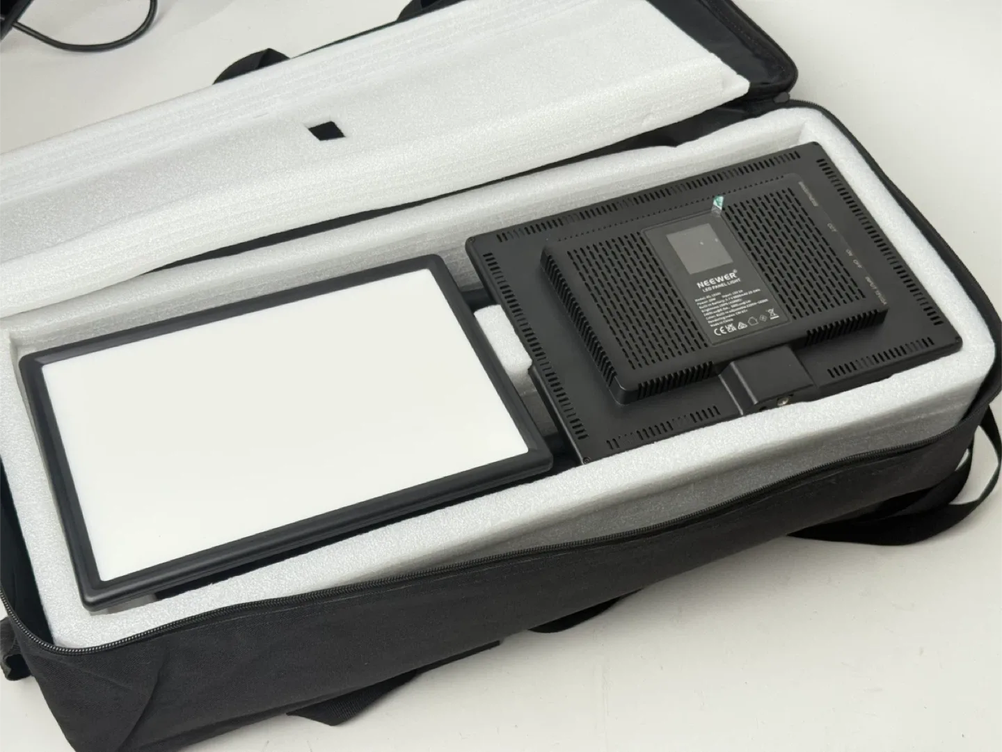 Neewer LED Panel Light & Tripod Kit