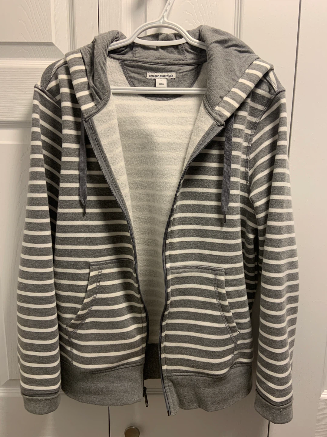 Amazon Essentials Striped Zip-Up Hoodie - Size M