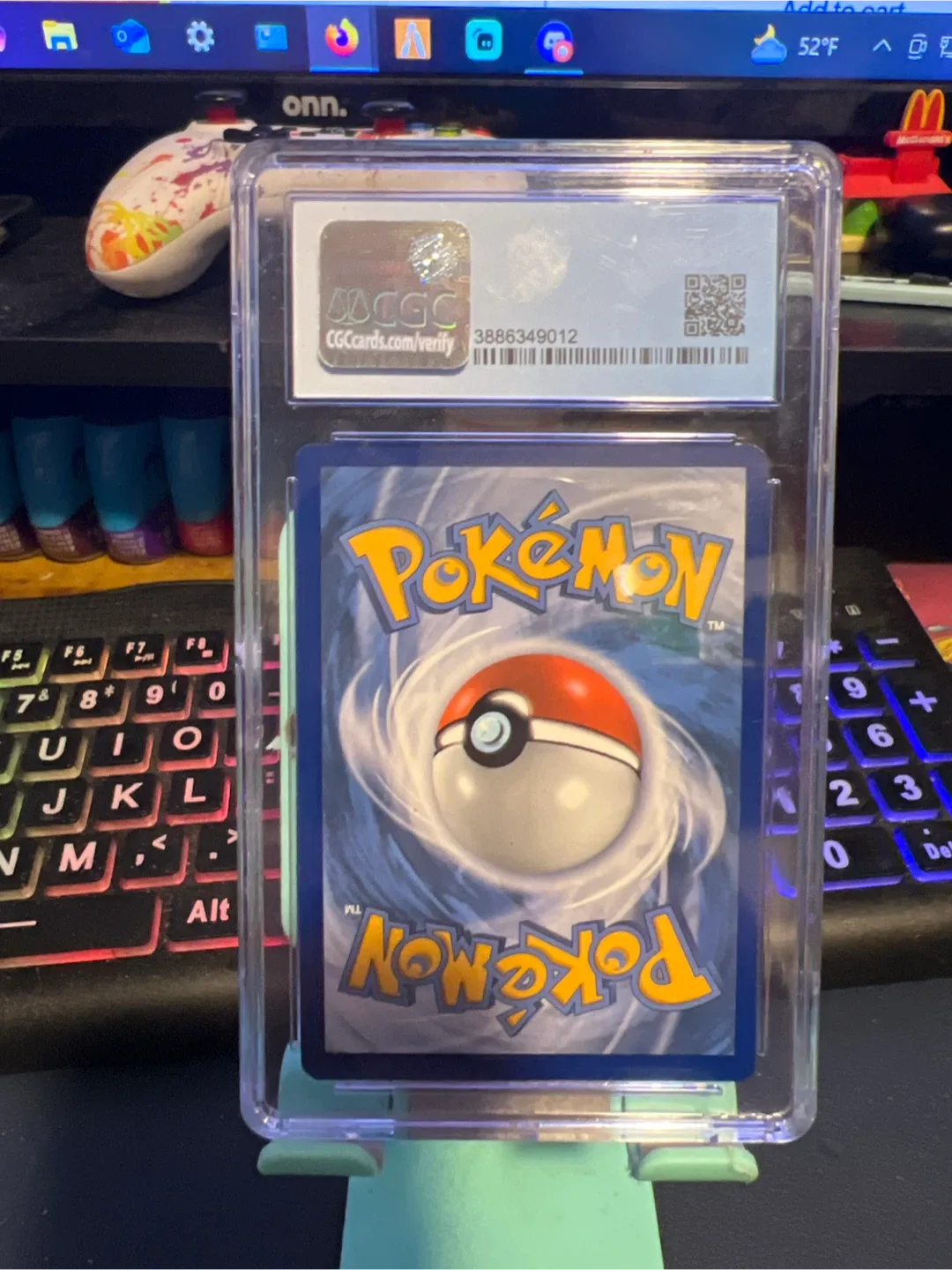 8.5 cgc charizard 2020 image indicator(2)