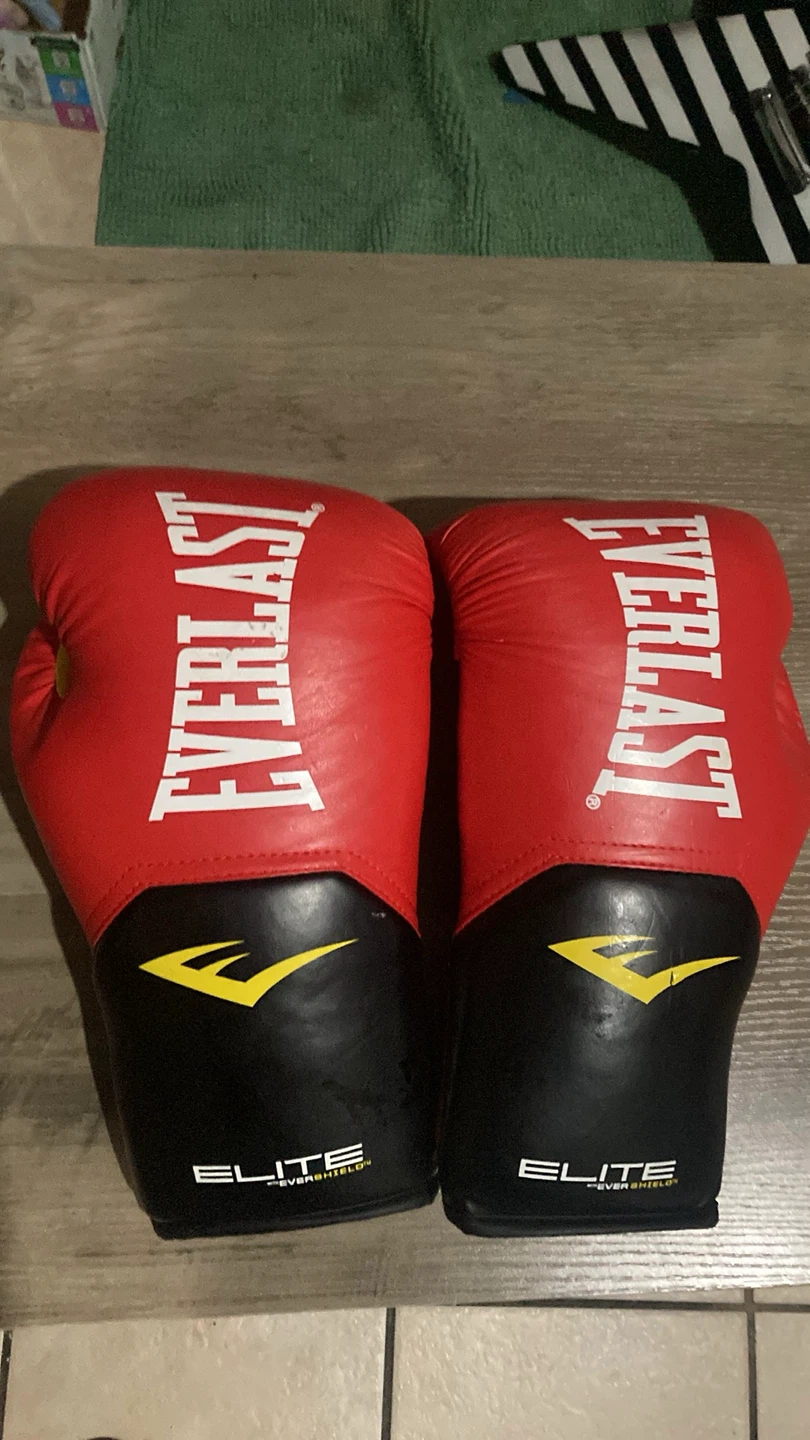 Everlast Elite Evershield Boxing Gloves