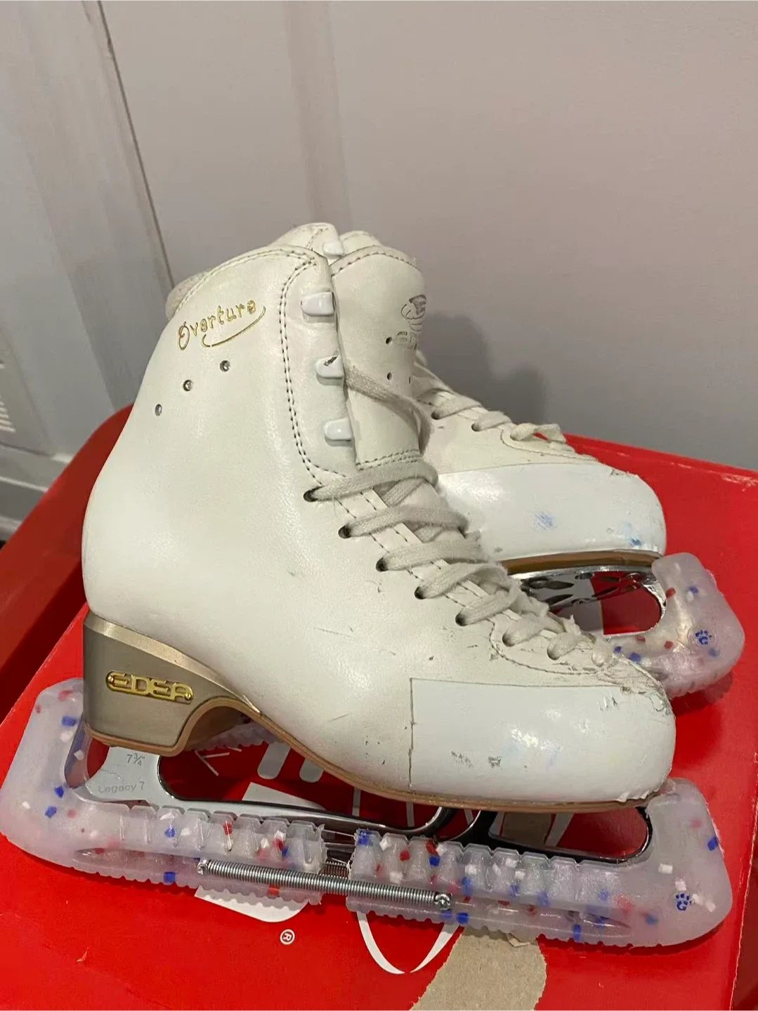 Edea Overture Ice Skates - Size 210 B - Ivory image indicator(2)