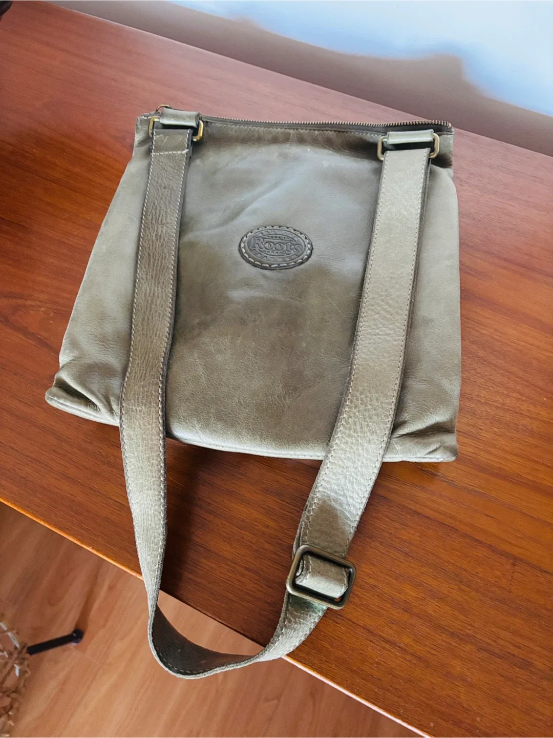 $375+ Roots Canadian Villager Tribe Crossbody Bag image indicator(3)