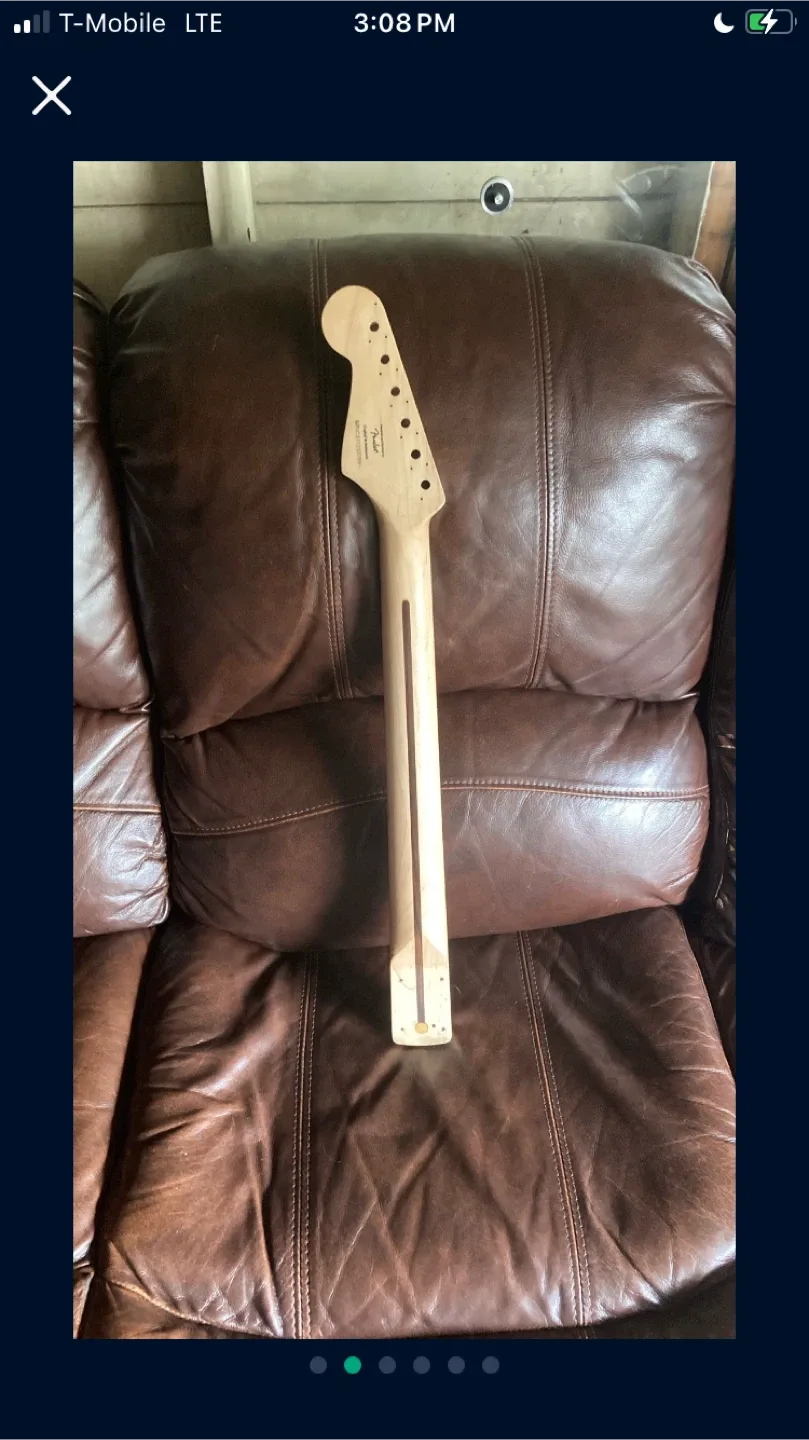 Fender Squier Bullet Strat Guitar Neck image indicator(2)