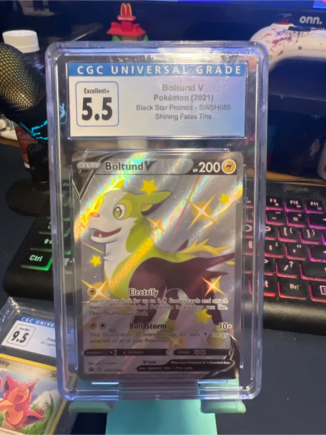 Boltund V Pokemon Card CGC 5.5 thumbnail