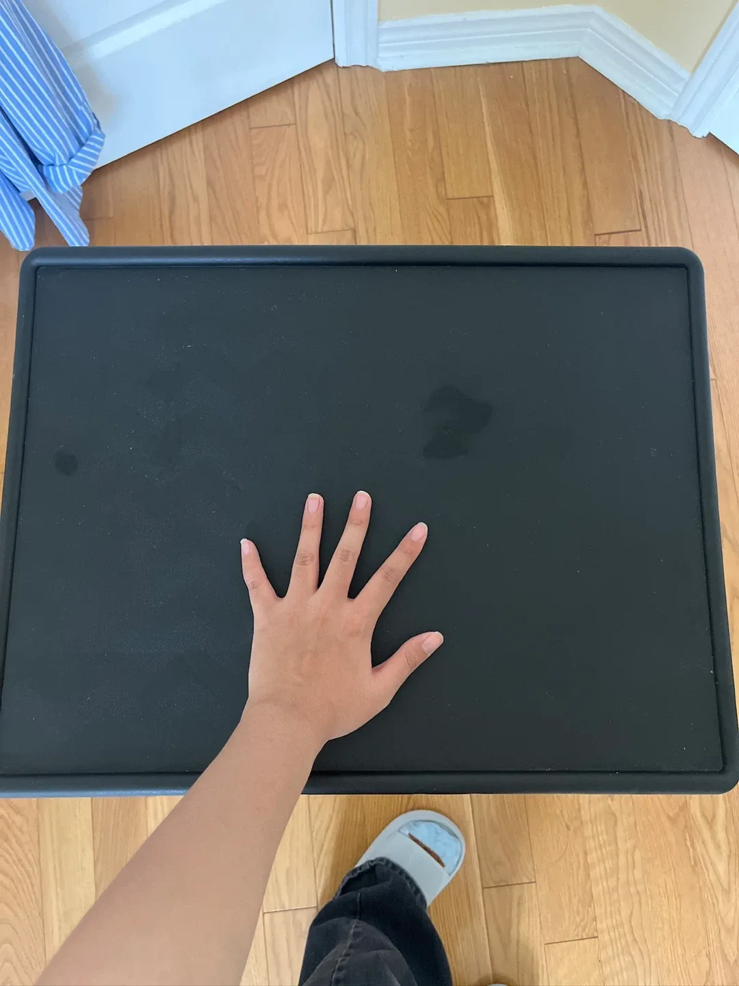 Table Mate II Adjustable Tray Table image indicator(2)