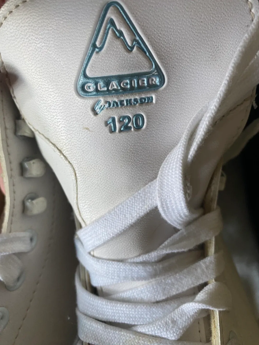 Jackson Glacier 120 White Ice Skates - Size 5 image indicator(4)