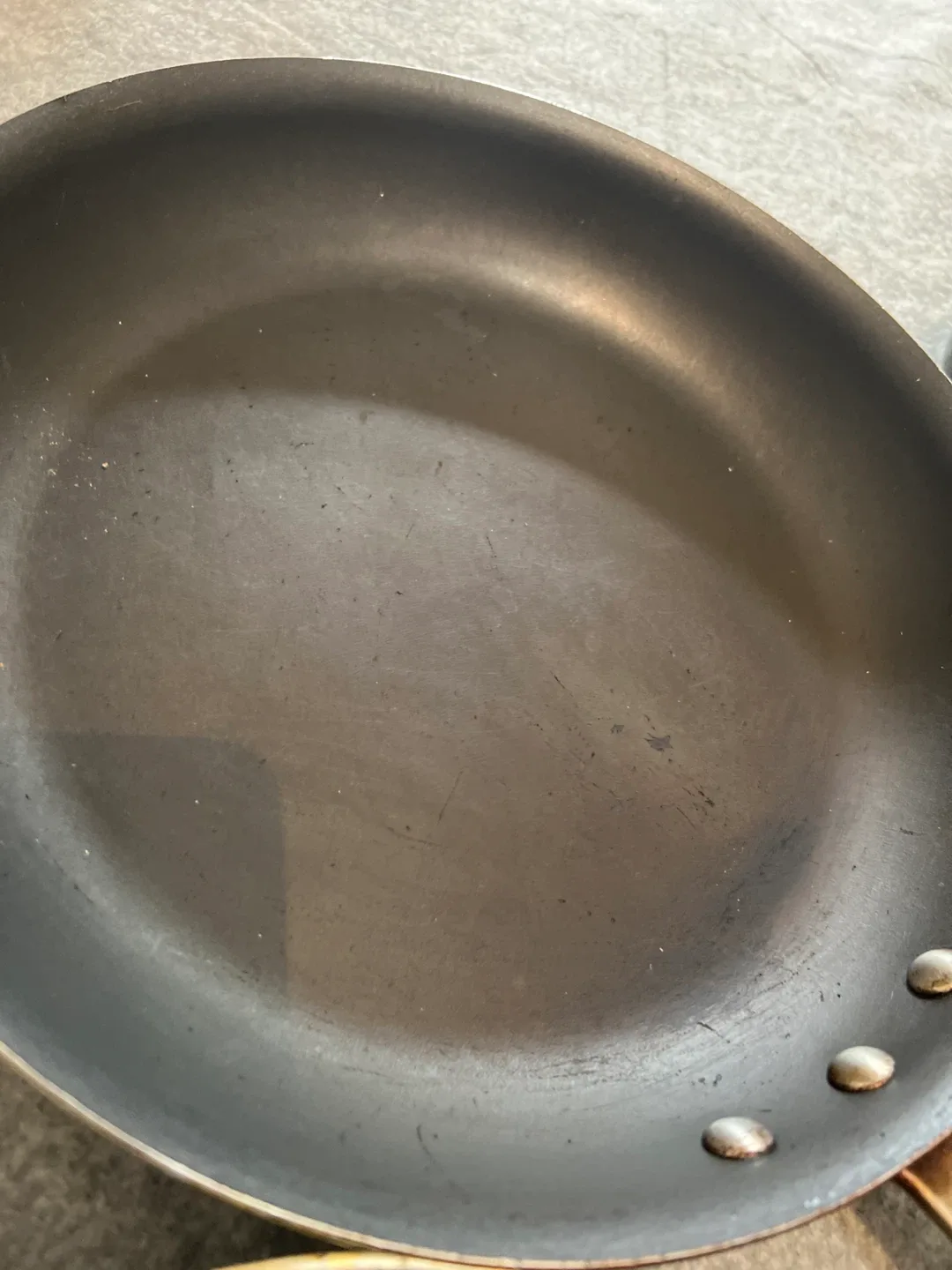 Variety of Used Frying Pans image indicator(3)