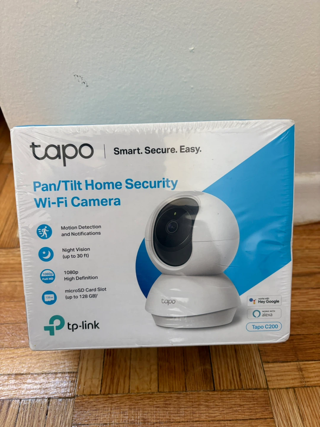 New Tapo C200 Pan/Tilt Home Security Wi-Fi Camera - photo 3