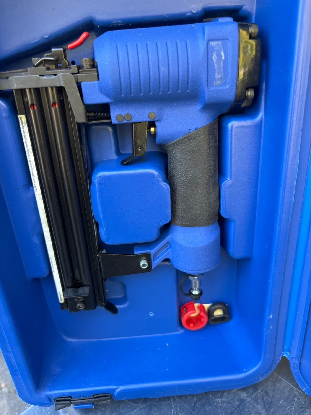 Campbell Hausfeld Nail Guns with Case image indicator(2)